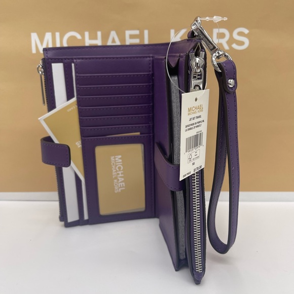 MICHAEL KORS Jet Set Lg Ombré Sign Logo Double Zip Wristlet Phone
Dark Purple - Picture 2 of 16